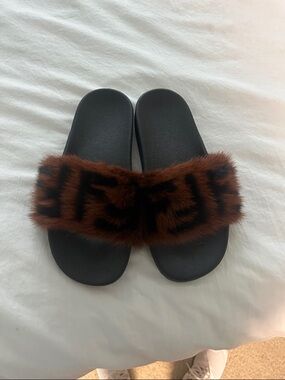 Faux Fur Slide Sandals with Brown & Black Pattern